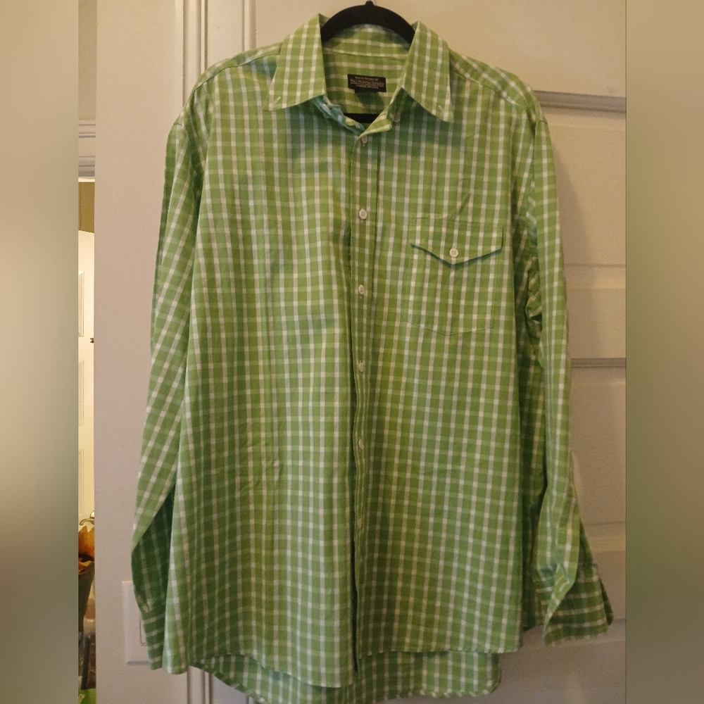 J. Peterman Co. Mens L Long Sleeve Button Up Shirt Green White Gingham Check